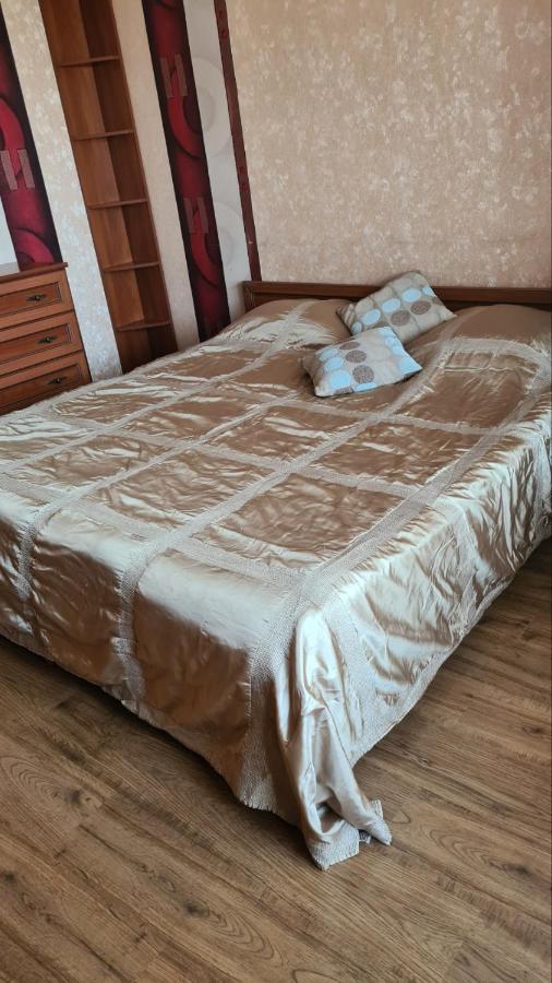 Апартаменти Кравчука, 34А, Порт Сіті Lutsʼk Dış mekan fotoğraf